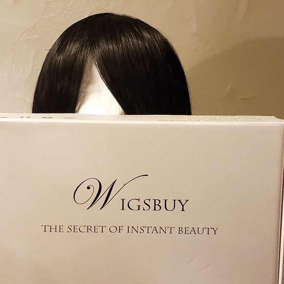 BLACK WIG - Picture 5 of 6